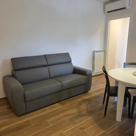 Menechella's House Monopoli