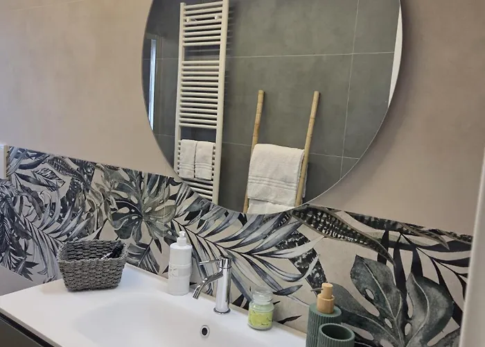 公寓 Menechella's House *